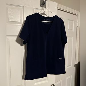 Figs three pocket scrub top in navy